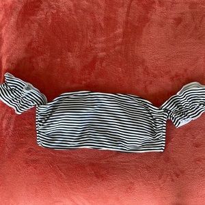 Kohl’s Black and White Stripes Off the Shoulder Swim Bikini Top Size XL